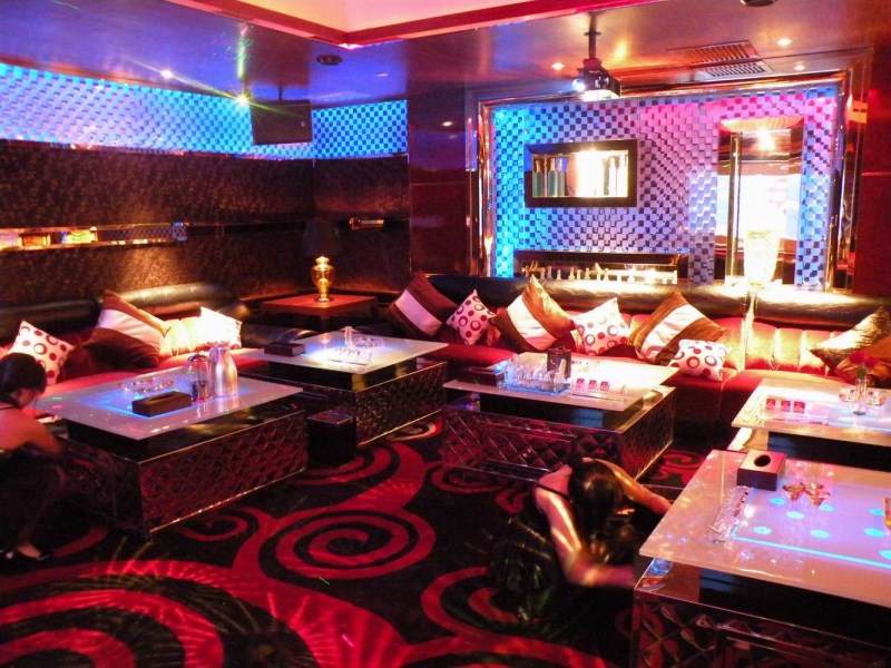 承德商务KTV位置查询-围场满族蒙古族自治县ktv预订