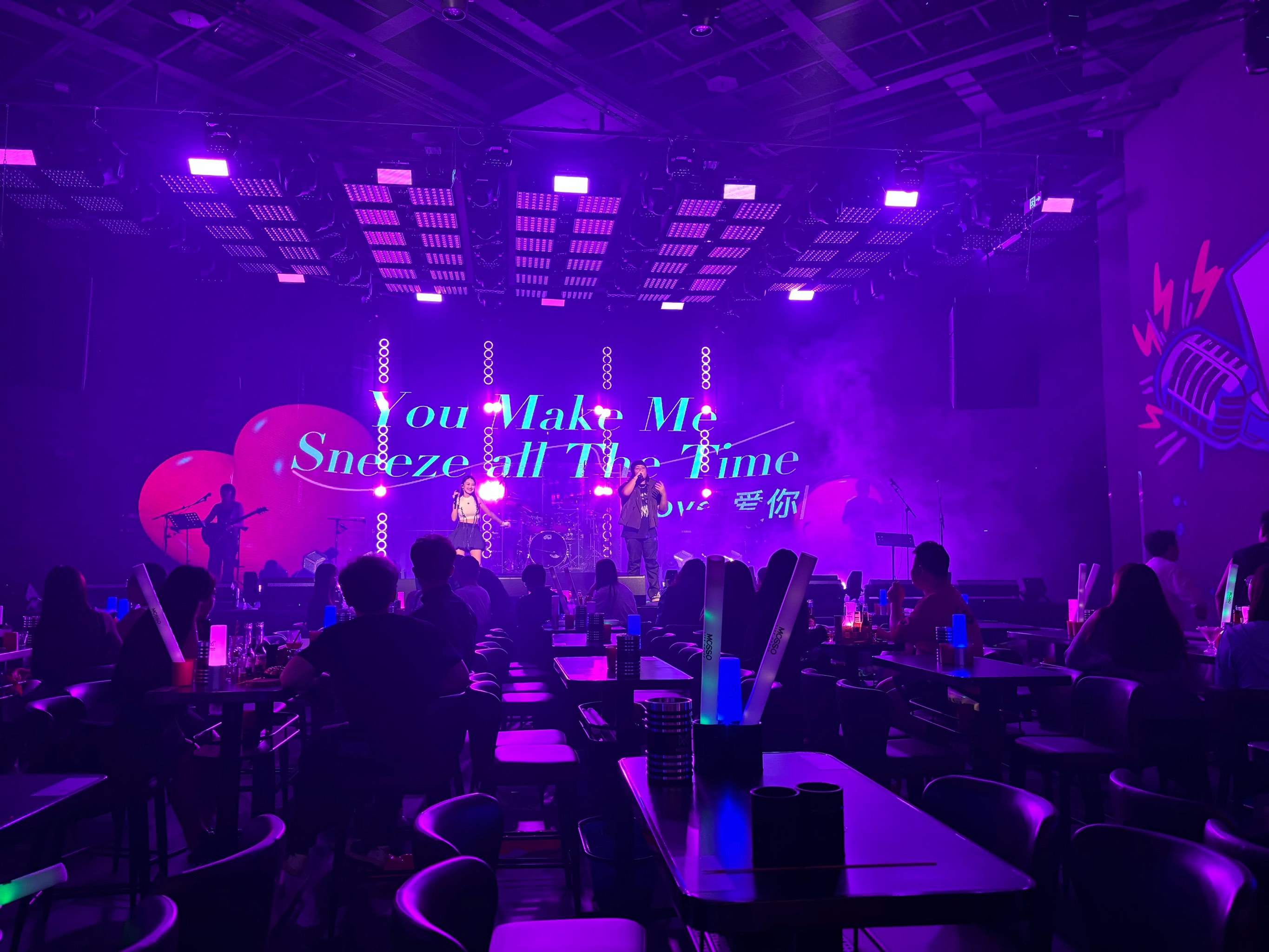 承德商务KTV：跟片场的微妙区别-承德县ktv预订